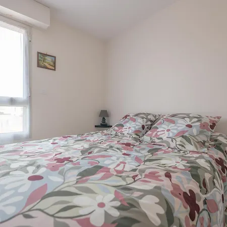 1 Chambre, Balcon Et Acces Direct A La - Fr-1-197-596 Les Sables-dʼOlonne